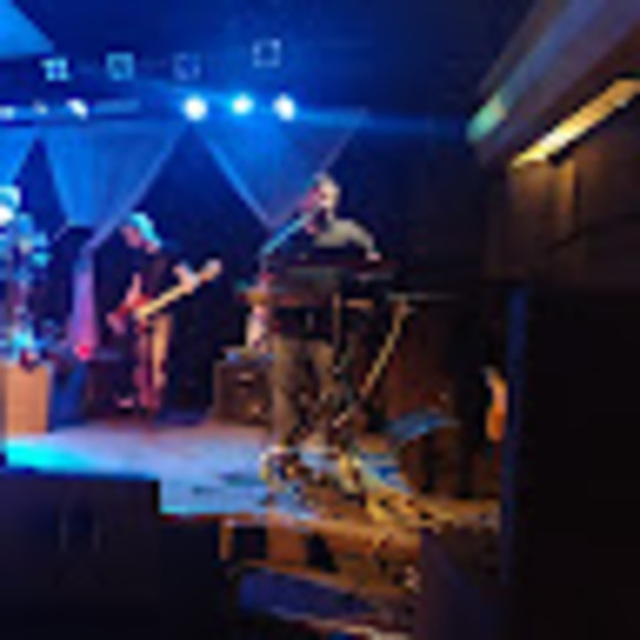 Meet your Posher, Malinda - Picture 1 of 1